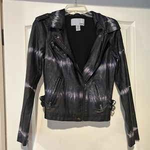 Bar III faux leather tie dye jacket. Size small.